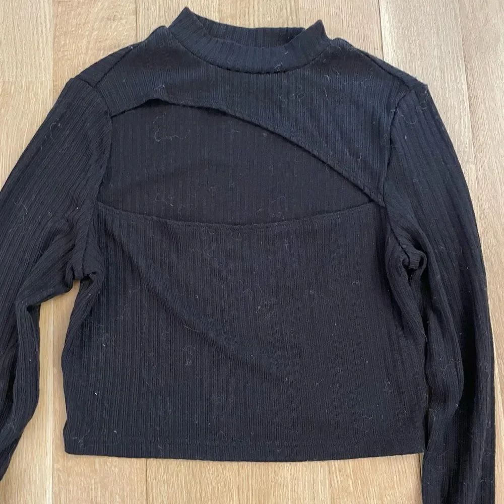 Black crop top with cut out